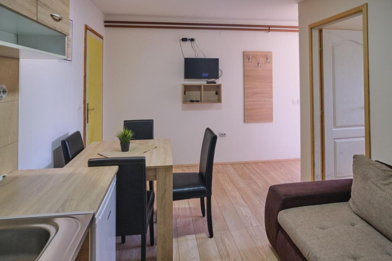 Apartmani Tvins Сокобаня Экстерьер фото