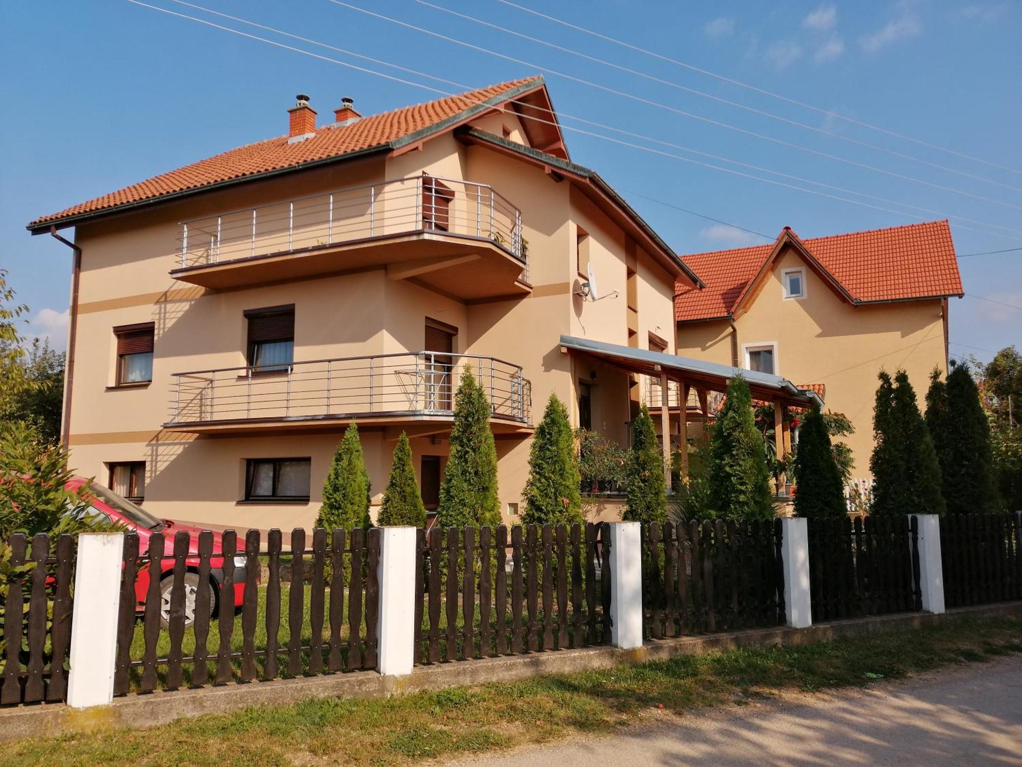 Apartmani Tvins Сокобаня Экстерьер фото