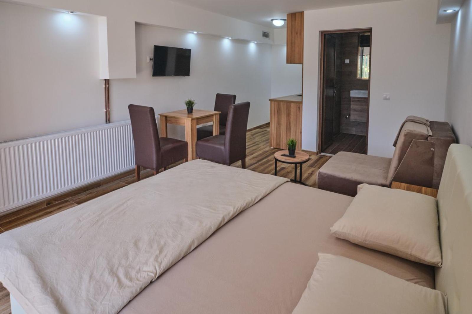 Apartmani Tvins Сокобаня Экстерьер фото
