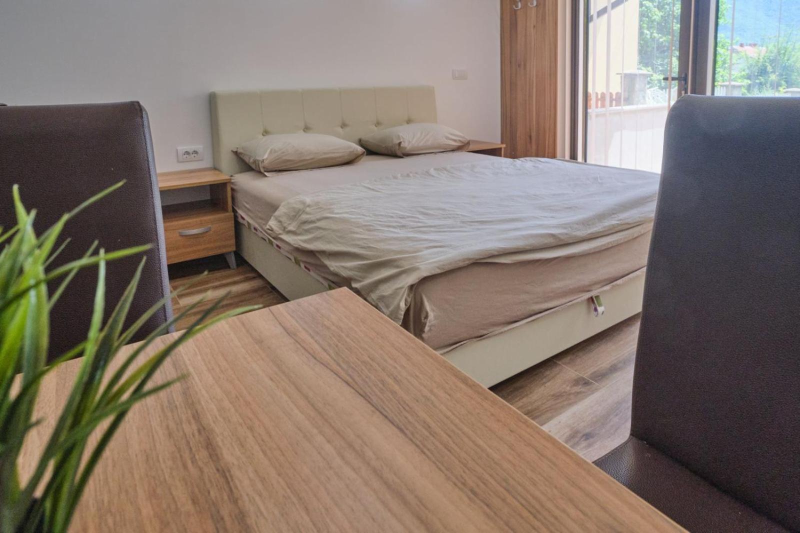 Apartmani Tvins Сокобаня Экстерьер фото